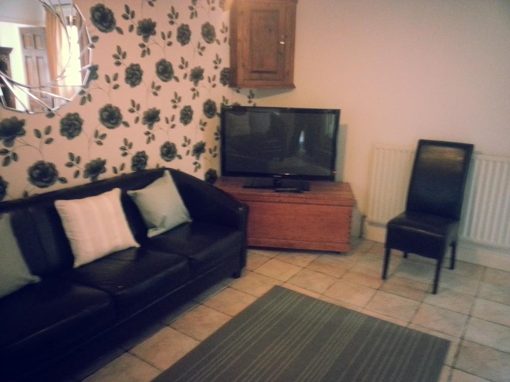 Hotel Little John 2*